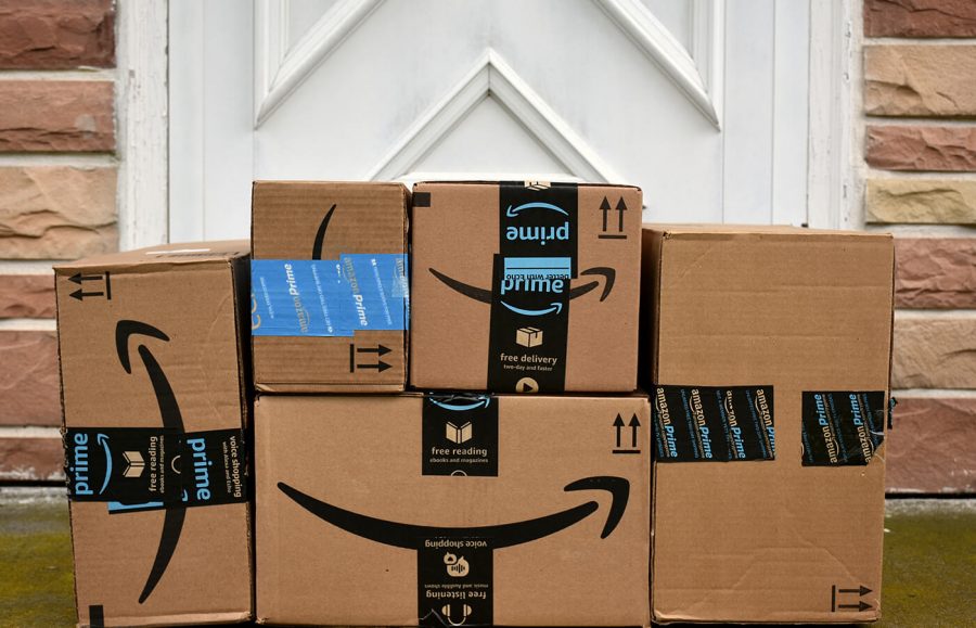How to Avoid Overspending on Amazon Prime Day 2021 article image.