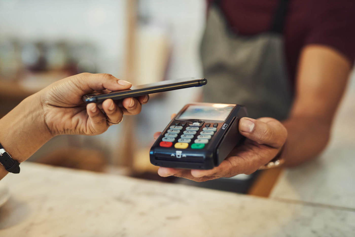 How To Use Apple Cash And Apple Pay Experian