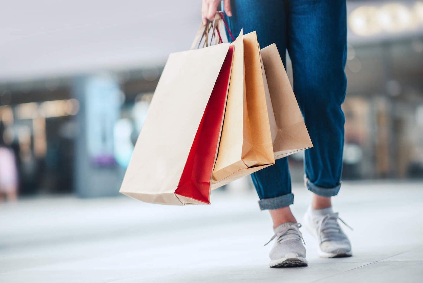 How Inflation Impacts Holiday Shopping and Ways to Save - Experian